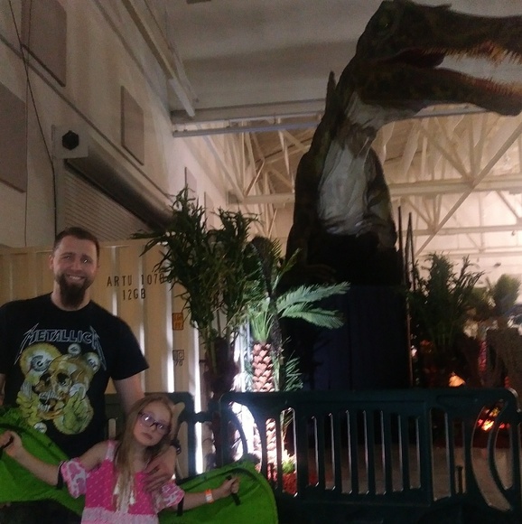 Meet the Posher - Picture 4 of 8